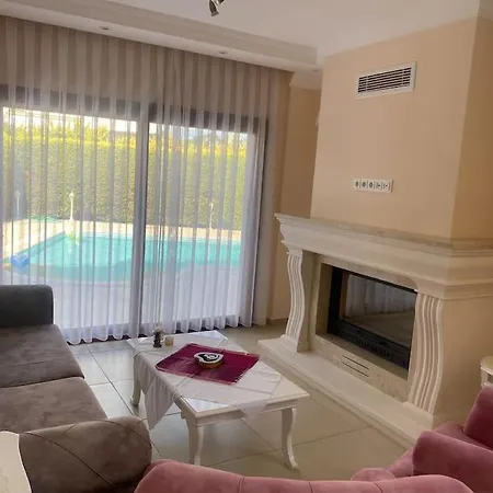 Bodrum De Denize 250 M Lux Havuzlu * 터그트레이스